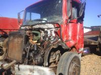 Mercedes Benz 1418 Vermelho